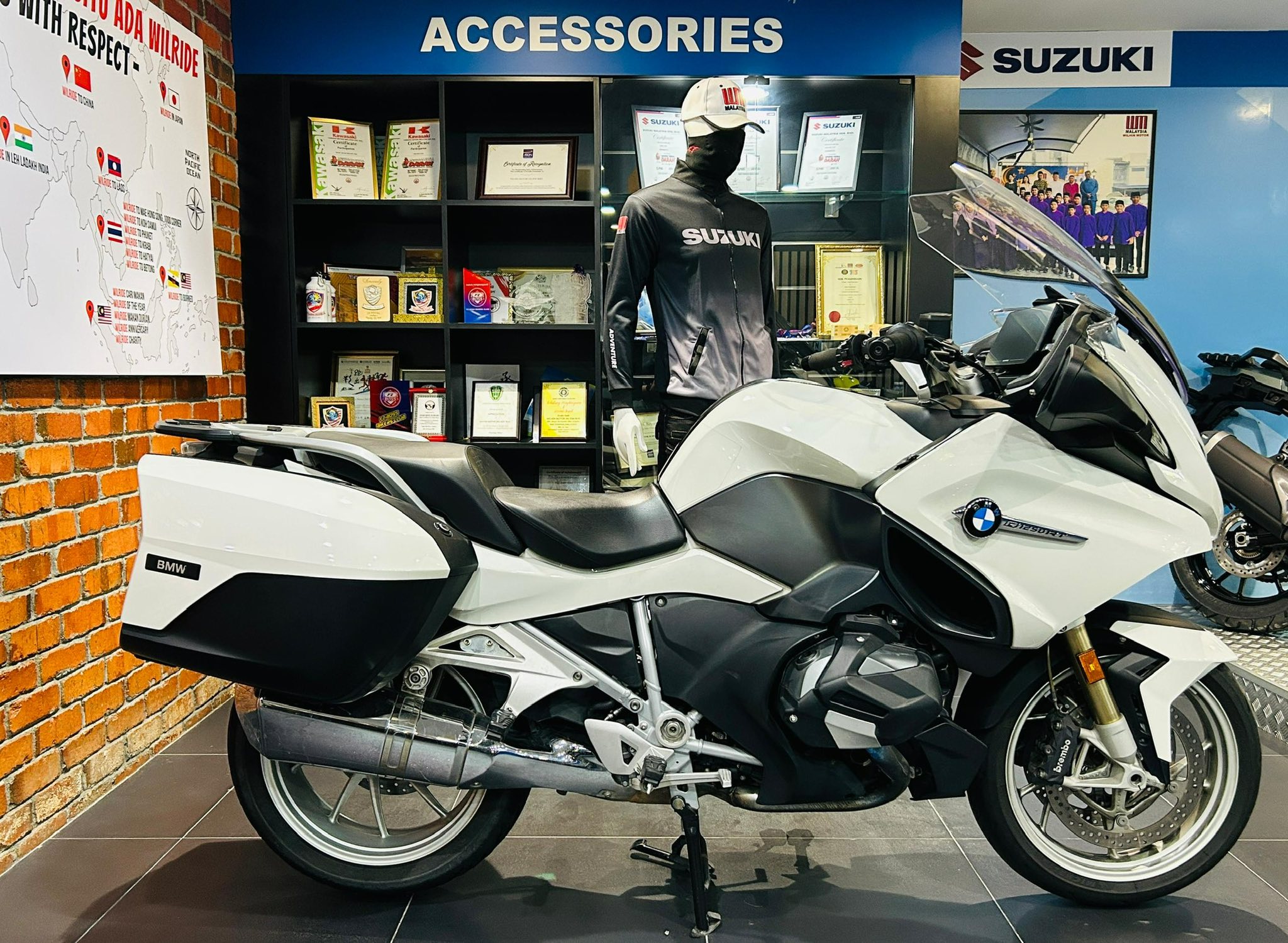 Bmw RT1250 (TFT) (1)2