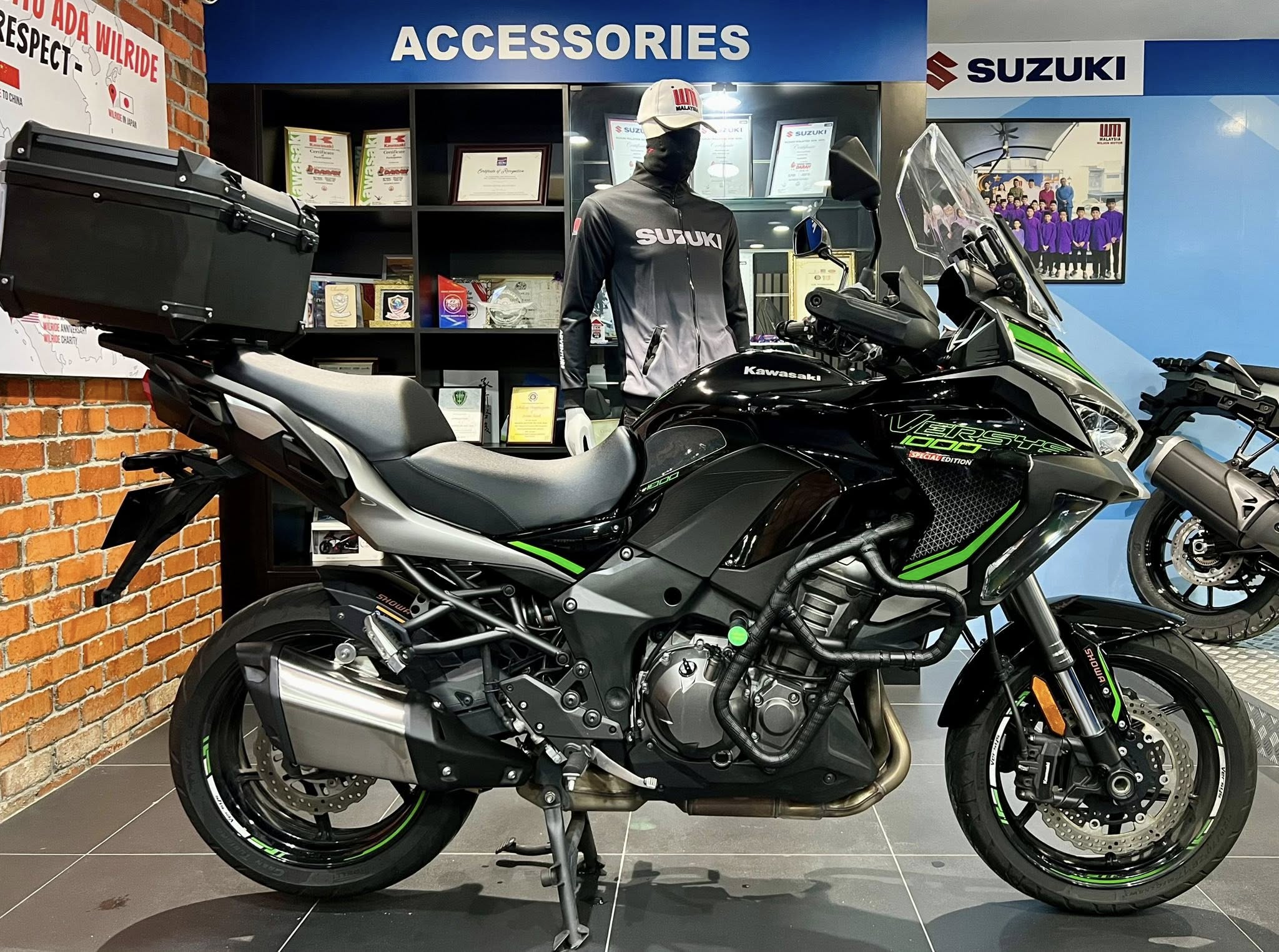 Kawasaki Versys 1000 SE (2)