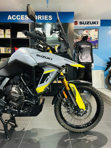 Suzuki V-Strom 800DE(2)