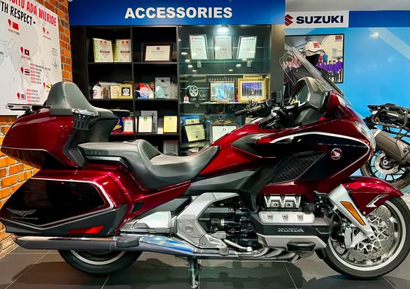 Honda Goldwing 1800(2)